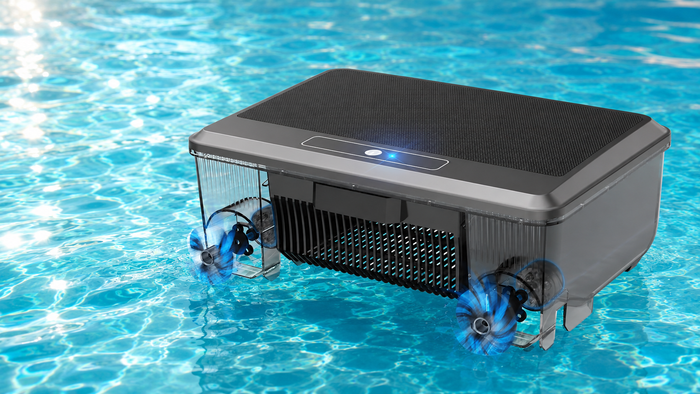 Solar pool cleaner